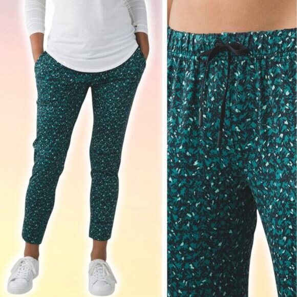LULULEMON Jet Crop Slim Luxtreme Size 2 Mountain Peaks Black Forage Teal - Picture 1 of 9